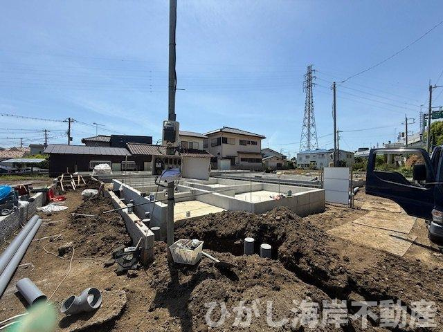 茅ヶ崎市西久保　新築戸建　全4棟の外観|5月2日撮影　建築中　現地外観