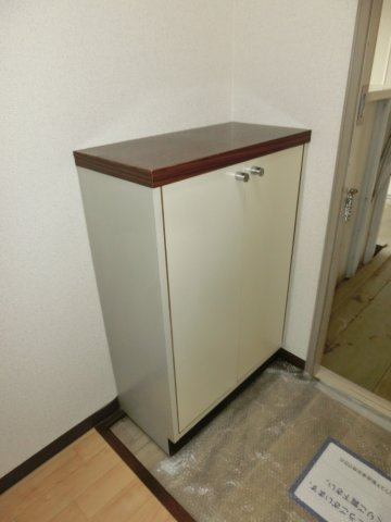 ジュネス栗原の収納|シューズボックス