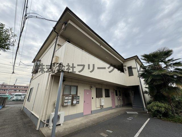 三鷹市牟礼６丁目のアパートの外観