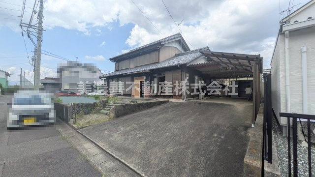 ６６５３９　岐阜市一日市場北町中古戸建ての外観
