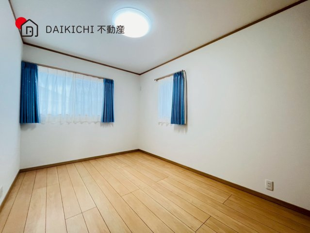 【洋室】 | 行田市大字持田　中古戸建