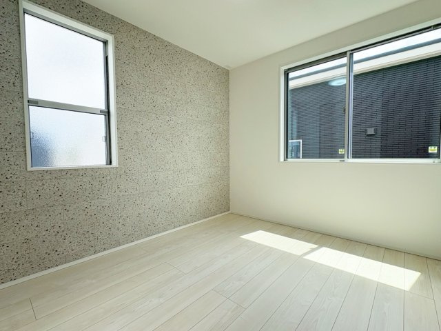 島崎町　新築一戸建ての洋室