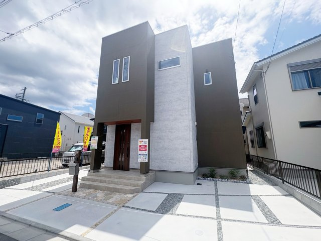 島崎町　新築一戸建て