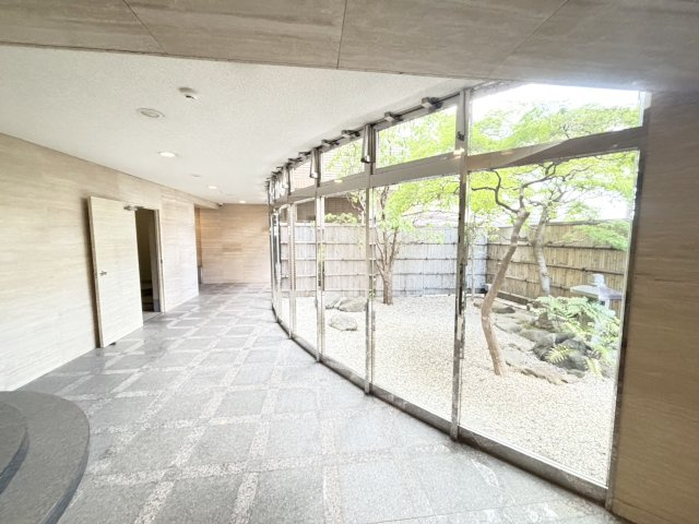 藤和シティホームズ芦屋のエントランス
