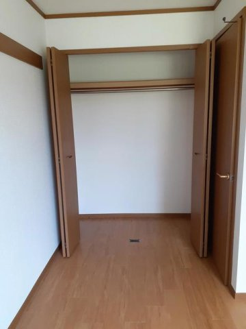 サイレントパレス一条の収納|こまごまとしたものを収納できそうですね
