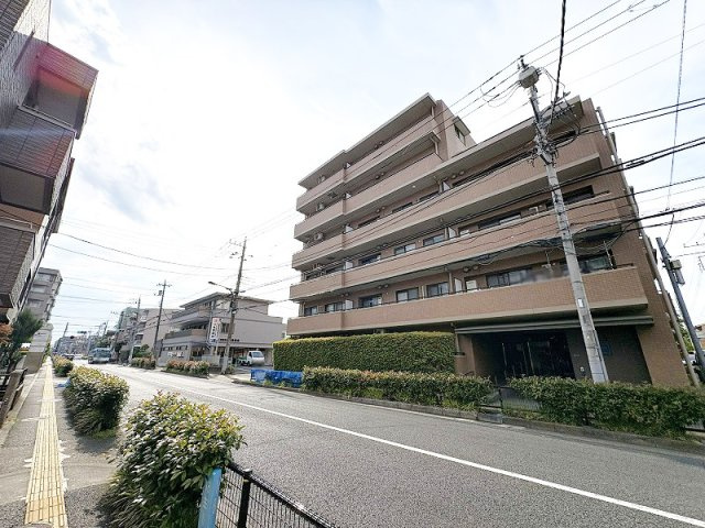 【外観】 | エクセル石神井台　(保谷店) | 室内リノベーションが完了しており、実際に室内のご見学が可能です。
