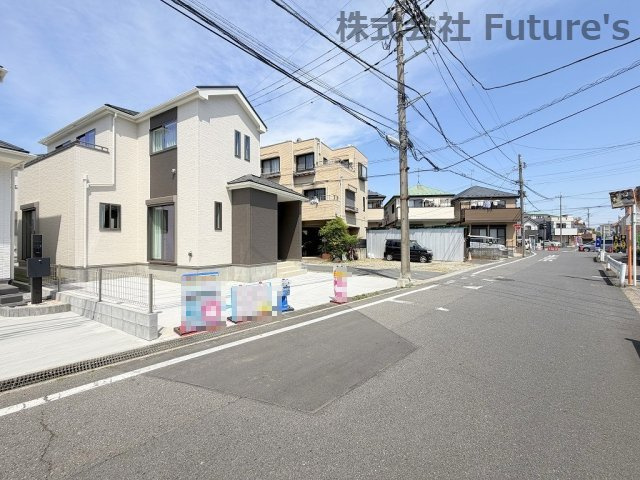 三郷市戸ケ崎5丁目　新築戸建　全10棟　C号棟の前面道路含む現地写真|前面道路含む現地写真です。