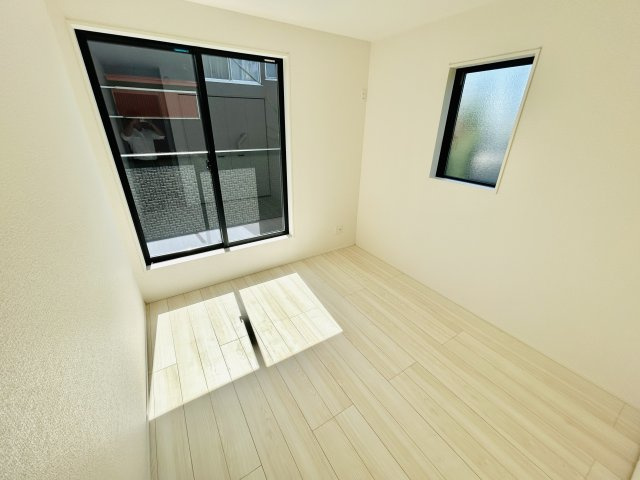 グラファーレ四街道市千代田３丁目６期の構造・工法・仕様|プレカット工法採用。高精度な加工で、耐震性と品質の安定した住まい。