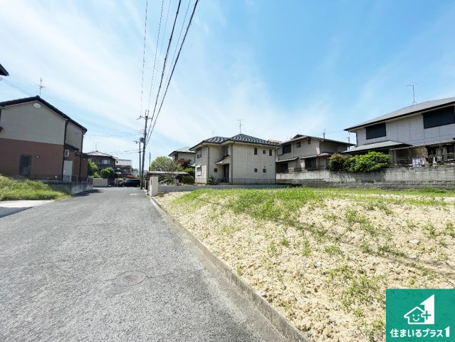 ●5(土)6(日)現地案内可能！　北葛城郡広陵町みささぎ台の前面道路含む現地写真|駅やスーパー、小学校・中学校等日常生活に欠かせない情報や道のりもご紹介いたしますのでお気軽にご相談ください。