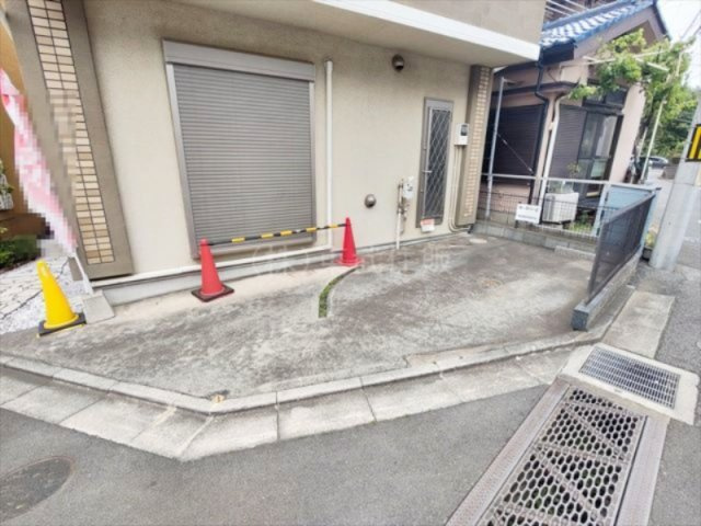 【駐車場】の画像