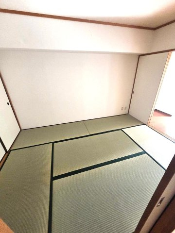 勘五郎ビルの寝室