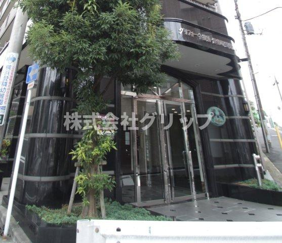 グリフォーネ横浜・伊勢町弐番館のエントランス