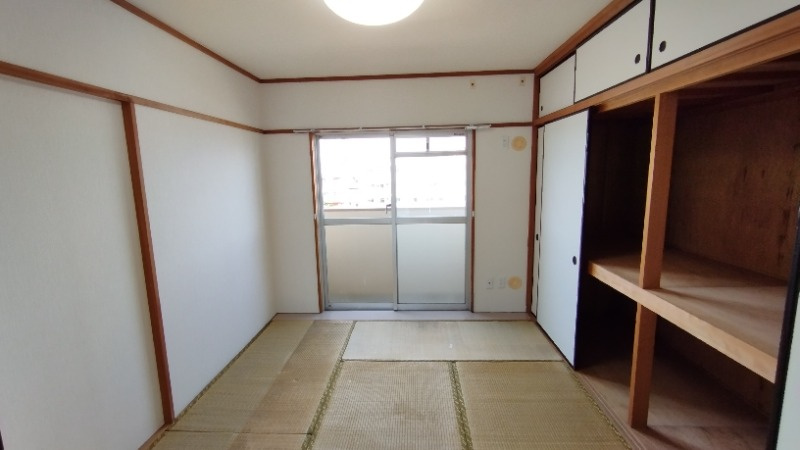 シャトー南の和室