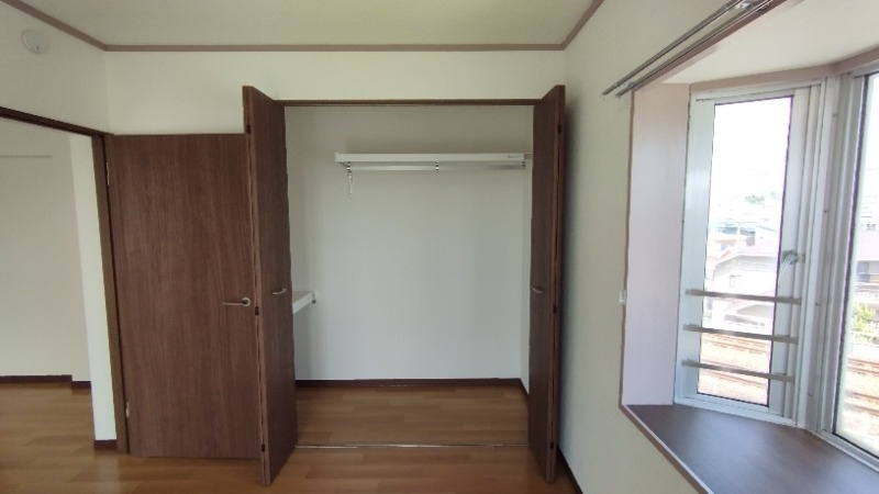 シャトー南の収納