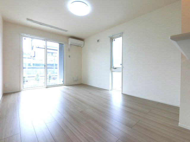 【居間・リビング】