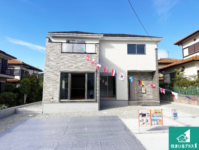神戸市西区秋葉台　第4期　新築一戸建ての外観|お客様に長く安心して住んでいだだける事にこだわった家づくり！住んでからのアフターサービスにもしっかりと取り組んでいます！