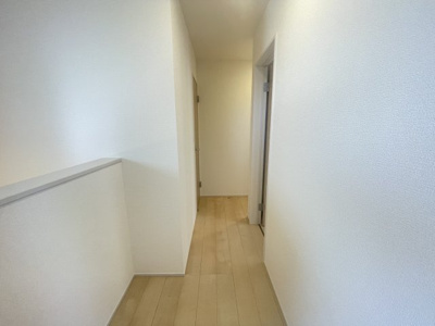 【内装】 | 南城市大里高平（全3棟）1号棟 | 1号棟　2階ホール♪