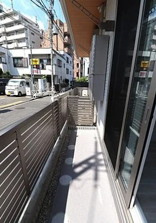 グラナーデ貫井のバルコニー