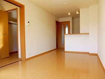 メゾン・ド・花水木　壱番館の居間・リビング