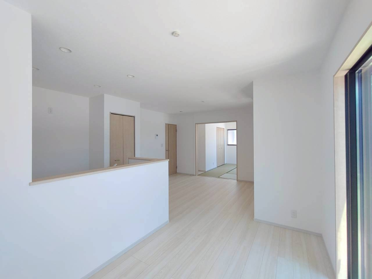 柳川市筑紫町の新築一戸建の居間・リビング