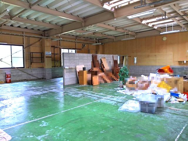 米子市富益町事務所・作業場の内装|作業場