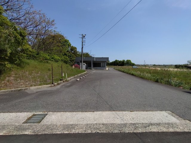 米子市富益町事務所・作業場の駐車場