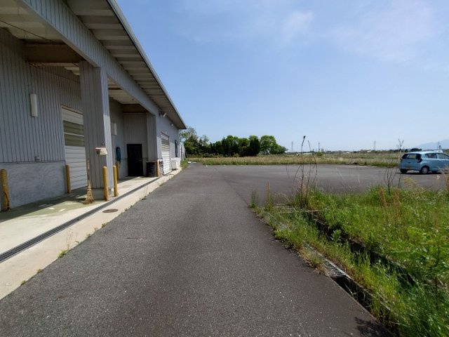 米子市富益町事務所・作業場のその他|敷地内