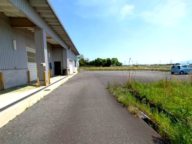 米子市富益町事務所・作業場のその他|敷地内
