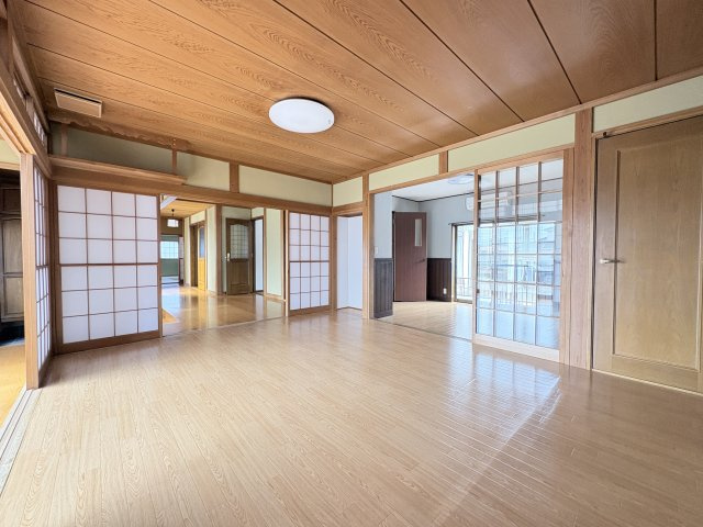 【居間・リビング】 | 児玉郡上里町金久保　中古戸建