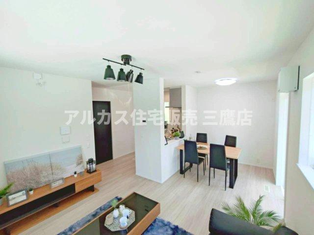 中央線 武蔵小金井駅 バス13分 新築戸建 小金井市貫井北町3丁目の居間・リビング