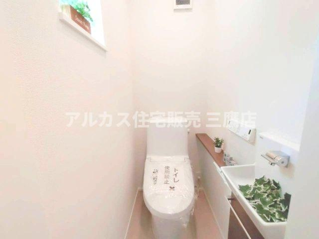 中央線 武蔵小金井駅 バス13分 新築戸建 小金井市貫井北町3丁目のトイレ