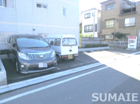 フラワーパークのその他共用部分|敷地内駐車場完備☆
