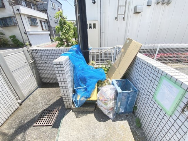 フラワーパークのその他共用部分|ゴミ置き場はこちら☆