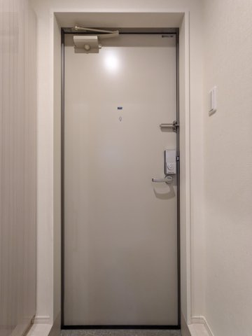 ハーモニーテラス高道町Ⅵの玄関