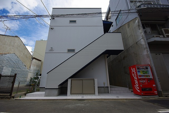 サクセスパートナーの外観
