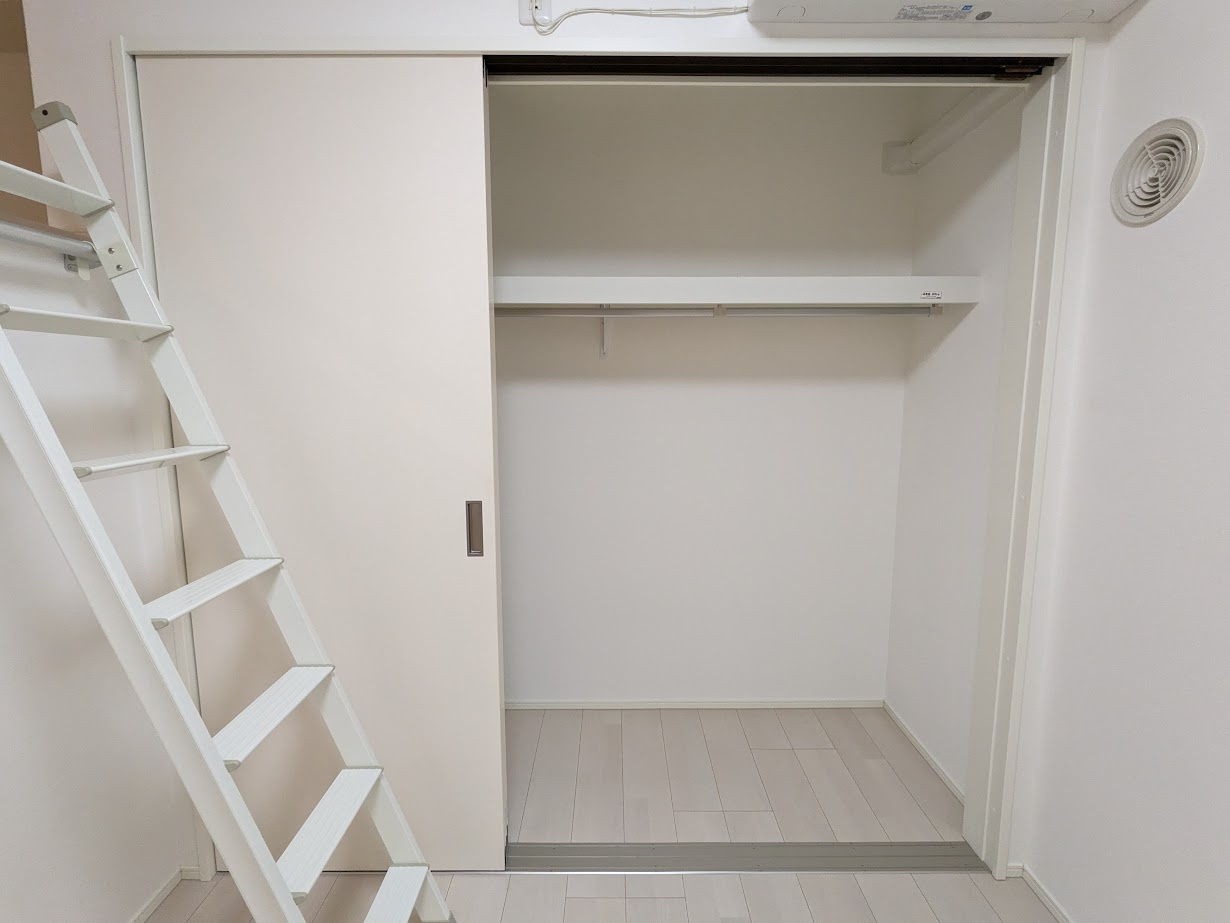 ハーモニーテラス御器所の収納|クローゼット