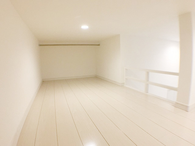 コンフォート　鈍池の居間・リビング