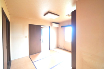 【和室】 | 黒石市青山 平屋3K中古住宅・土地70坪・シッター車庫付き | 7帖