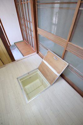 【収納】 | 堺市東区菩提町3丁戸建 | 床下収納