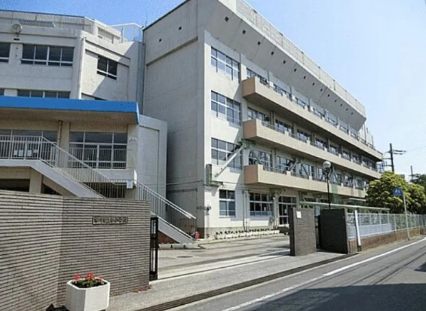 グラファーレ市川市宝１丁目２期の周辺|幸小学校
