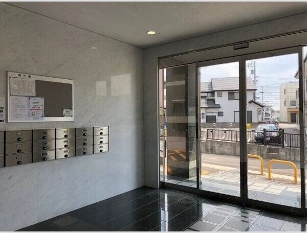 セントレアコートIIのエントランス