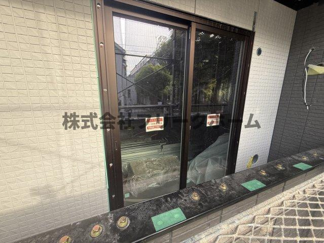 武蔵野市吉祥寺本町３丁目のアパートのバルコニー
