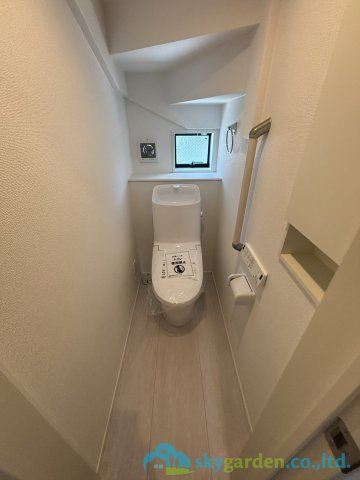 平塚市東八幡6期　新築戸建　全3棟3号棟のトイレ