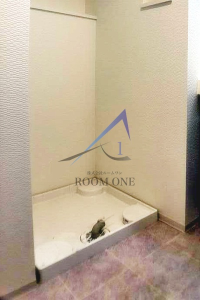 S-RESIDENCE東日暮里の設備|洗濯機置き場です。