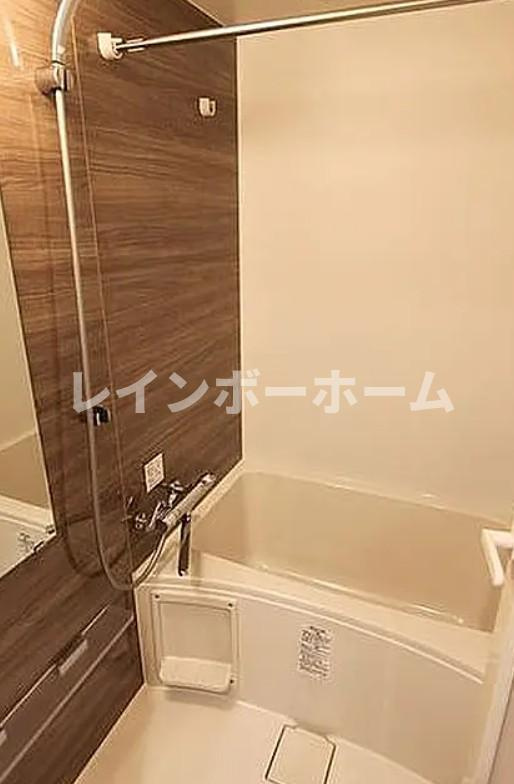 レアライズ葛西の浴室