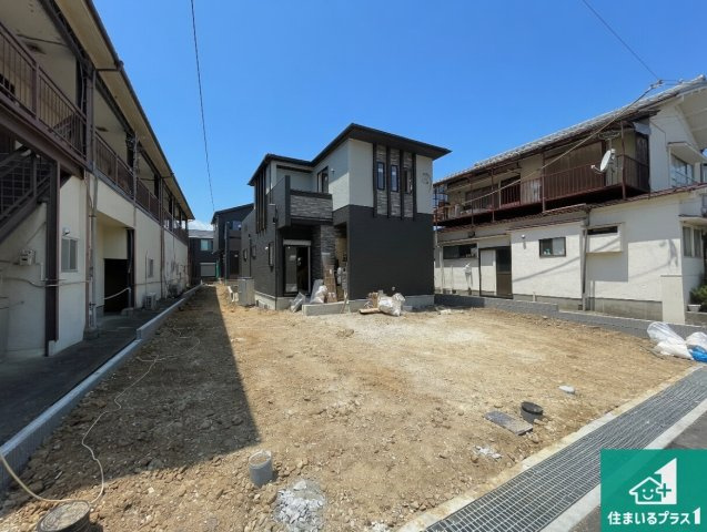 亀岡市荒塚町鍛冶ケ嶋　新築一戸建ての外観|現在建築中！落ち着いた街並みで新生活を始めることが出来そう！周辺の物件も併せてご紹介させて頂きます！