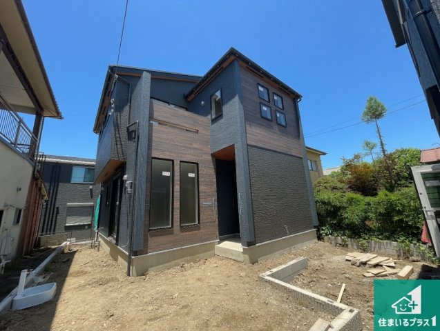 亀岡市荒塚町鍛冶ケ嶋　新築一戸建ての外観|現在建築中！落ち着いた街並みで新生活を始めることが出来そう！周辺の物件も併せてご紹介させて頂きます！
