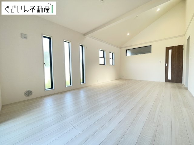 【居間・リビング】 | Livele Garden.S寄居町第2(赤浜)　【平屋】新築住宅 | 現地(2026年7月撮影)