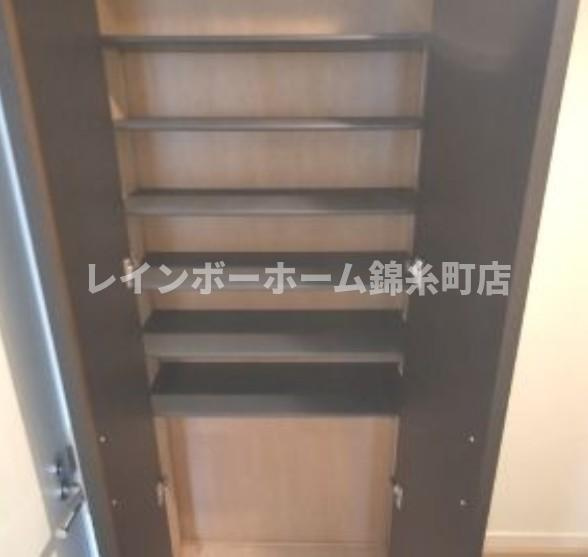 Hackberry sの玄関