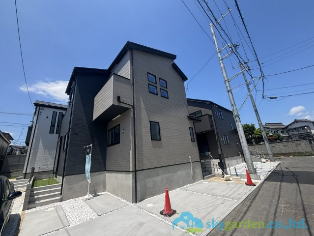 平塚市東八幡6期　新築戸建　全3棟2号棟の外観
